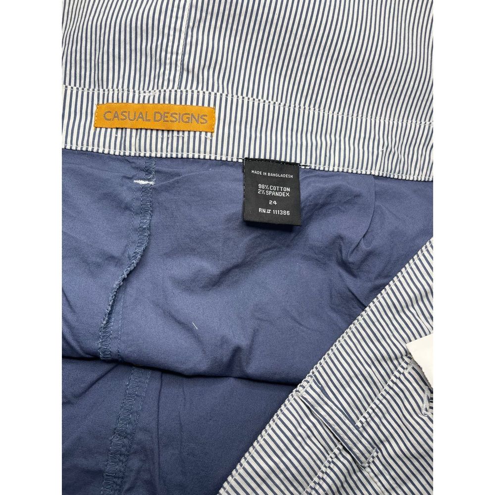 Casual Designs Woman’s plus size 24 blue/white pin stripe NWT skort